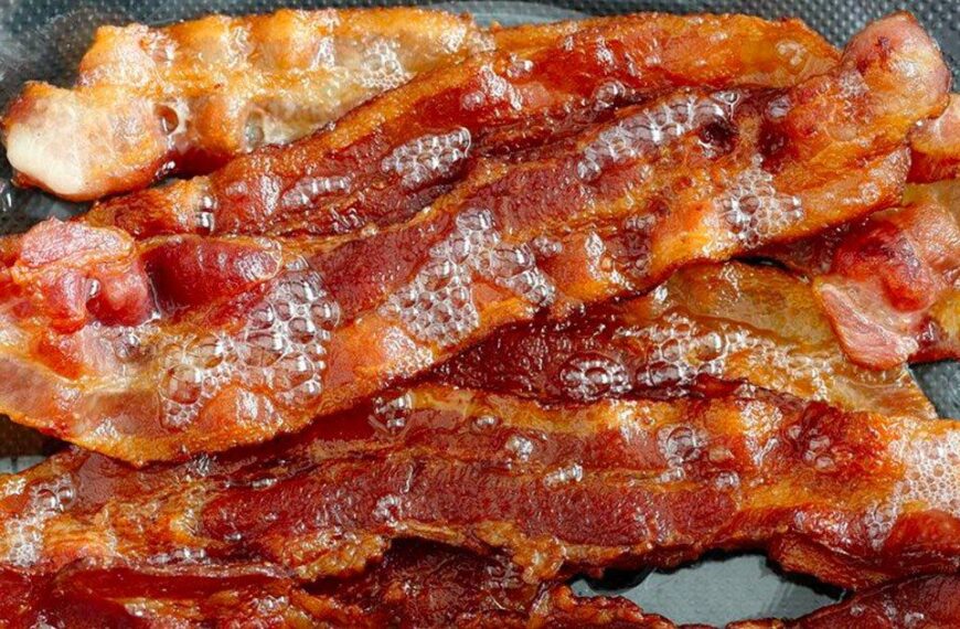 Stop frying bacon – Master Chef shares how to cook it so it’s crispy every time